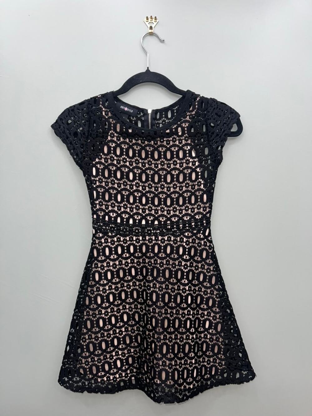 Amy Byer Black Lace Fit & Flare Dress Nude Lining Size 8 Party Cocktail Dress